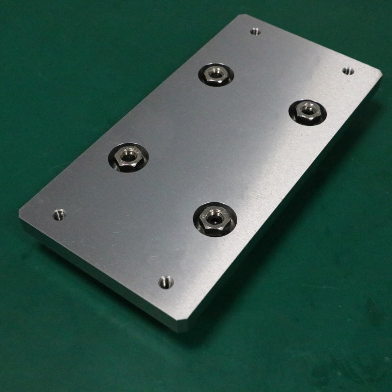 Self-lubricating, maintenance-free linear guides; circular guide conveyor lines; unattended automated assembly lines.