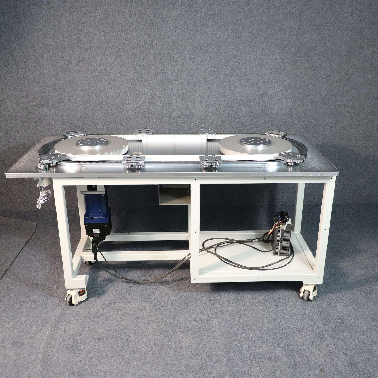 Overall rendering of synchronous belt driven track system
