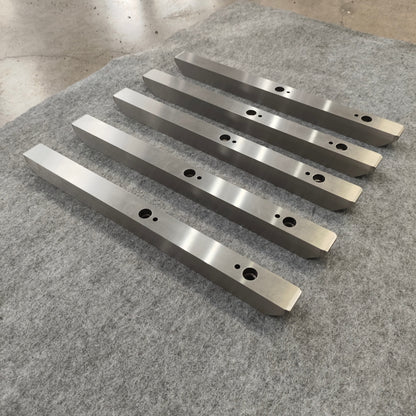 Outdoor all-weather linear guide rail, circular guide rail conveyor line, outdoor charging pile accessory production line