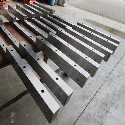 Quick-release slider linear guide, circular guide conveyor line, convenient conveyor line for equipment maintenance.