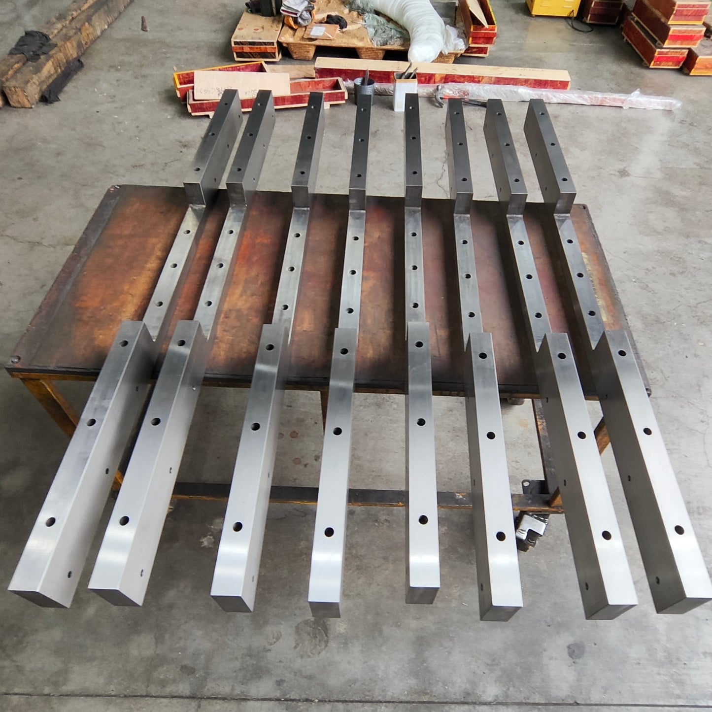 Quick-release slider linear guide, circular guide conveyor line, convenient conveyor line for equipment maintenance.