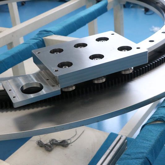 Top-mounted linear guide rails, circular guide rail conveyor lines, top-suspended workpiece conveyor lines