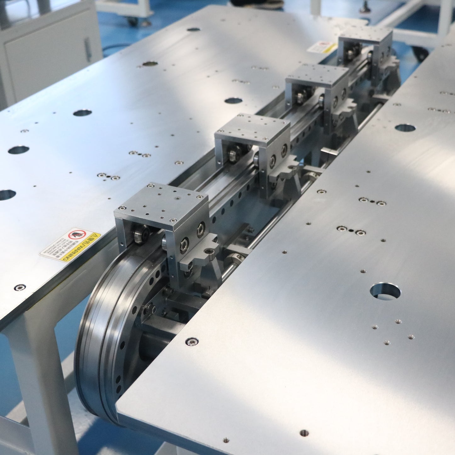 Multi-station linkage linear guide rail, circular guide rail conveyor line, 3C product assembly line