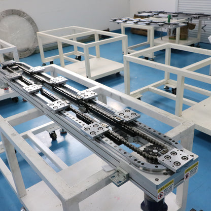 Zero-gap positioning linear guide, circular guide conveyor line, lens module assembly circulation line