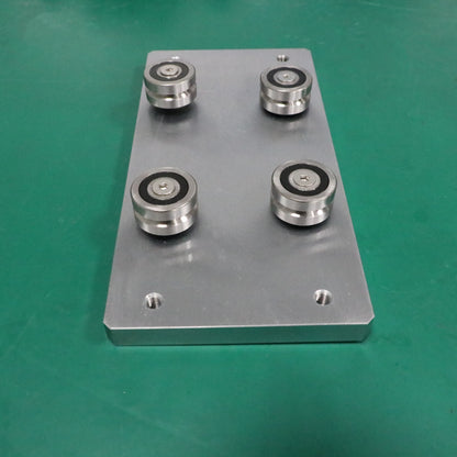 Self-lubricating, maintenance-free linear guides; circular guide conveyor lines; unattended automated assembly lines.