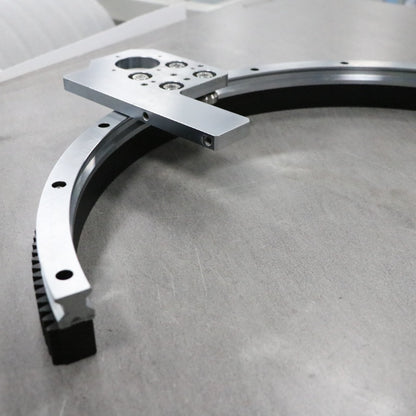Short-pitch high-frequency linear guides, circular guide rail conveyor lines, and reciprocating conveyor lines for small hardware parts.