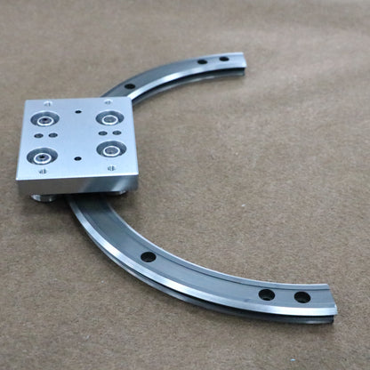 Narrow space adaptable linear guide rails, circular guide rail conveyor lines, automotive parts assembly lines