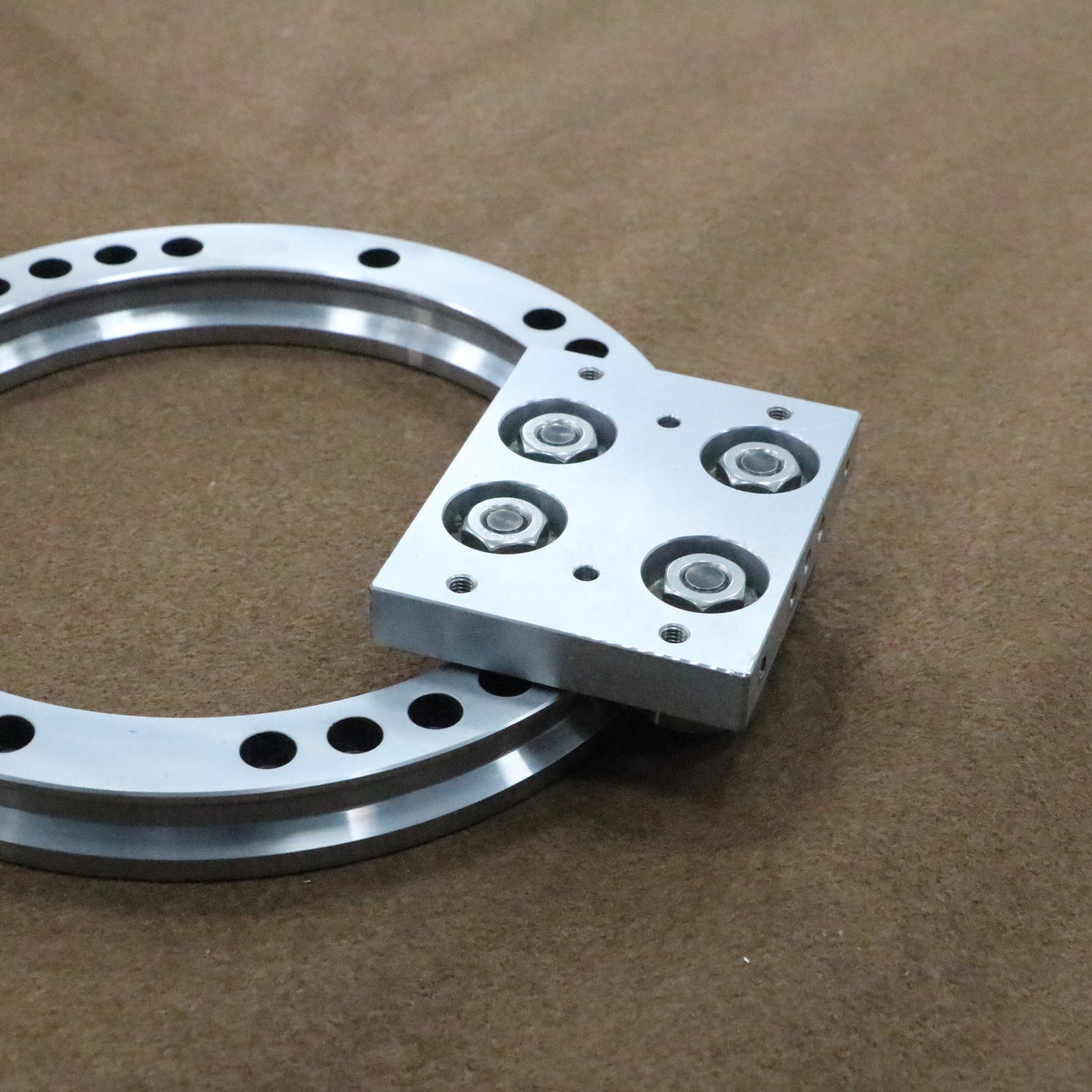 Wear-resistant and pressure-resistant linear guides, circular guide conveyor lines, furniture hardware processing production lines