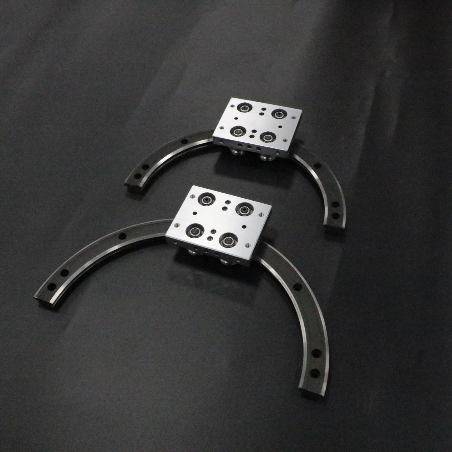 Wind-resistant and sand-resistant linear guide rails, circular guide rail conveyor lines, and outdoor photovoltaic lighting assembly production lines.
