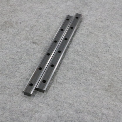 Anti-deviation guide linear guide, circular guide rail conveyor line, conveyor belt accessory assembly production equipment