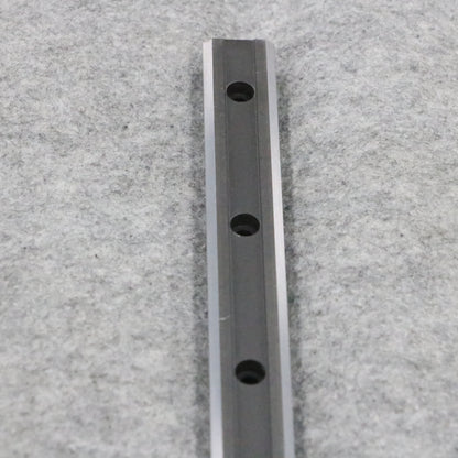 Anti-deviation guide linear guide, circular guide rail conveyor line, conveyor belt accessory assembly production equipment