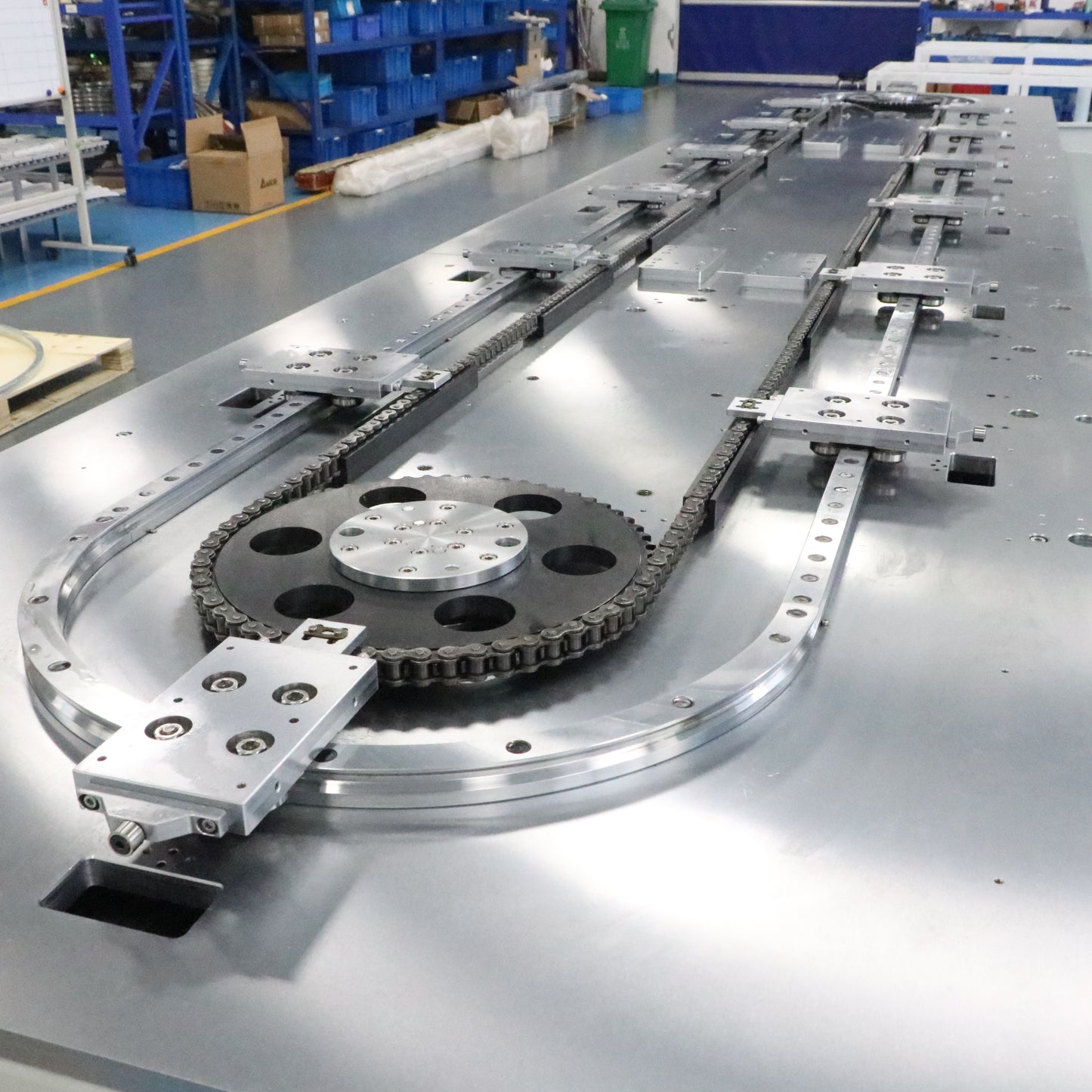 Ultra-fine precision linear guides, circular guide rail conveyor lines, and miniature sensor testing production lines.