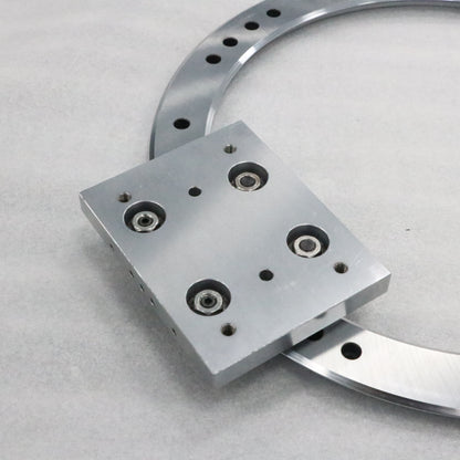 Heavy-duty long-stroke linear guides, circular guide conveyor lines, and large sheet metal parts conveyor lines.