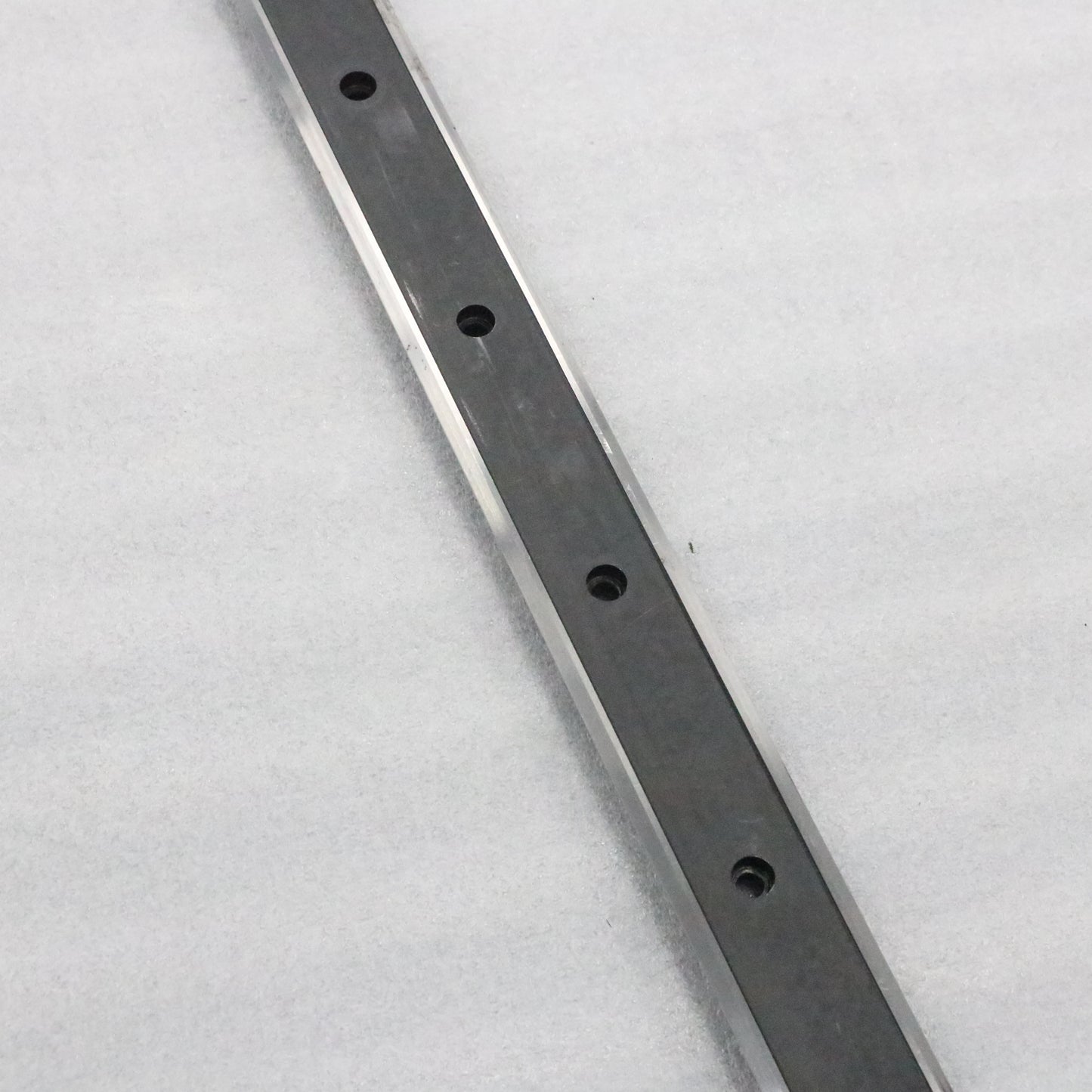 Polished smooth linear guide rails, circular guide rail conveyor lines, and beauty device accessory assembly lines.