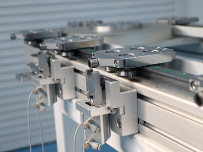 Quick-release maintenance linear guides, circular guide conveyor lines, lighting accessory processing and assembly lines